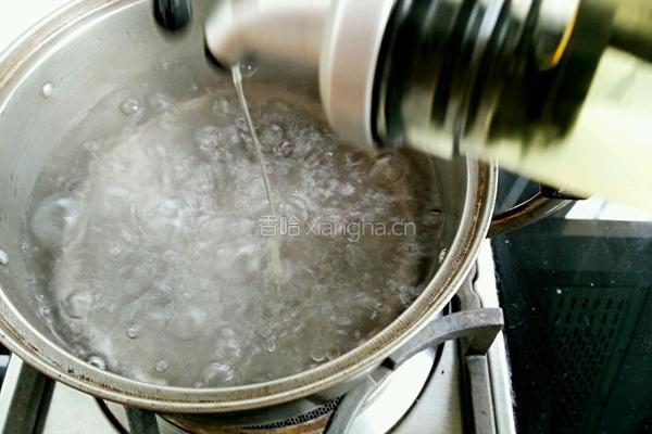香干炒芹菜的做法图解5