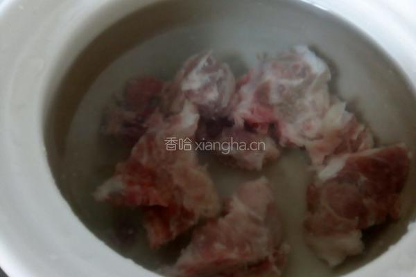 骨头薏米冬瓜汤的做法图解2