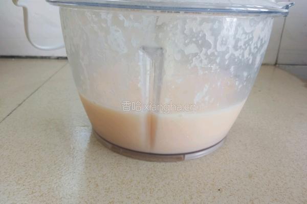 哈密瓜奶昔的做法图解5