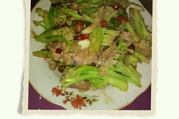干锅咸肉有机花菜的做法图解6