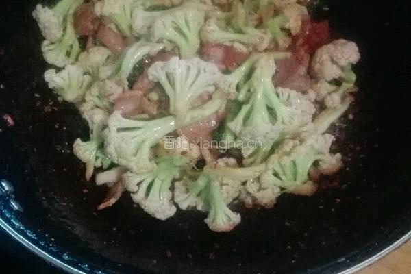 干锅咸肉有机花菜的做法图解5