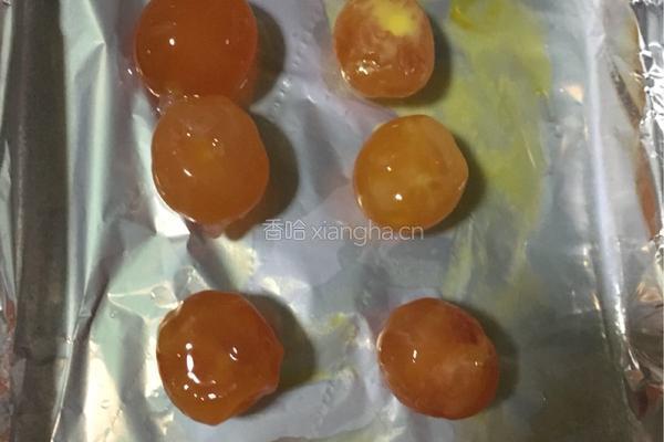 蛋黄酥低粉黄油版的做法图解1