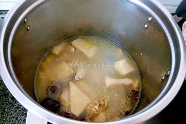 榴莲皮煲鸡汤的做法图解4