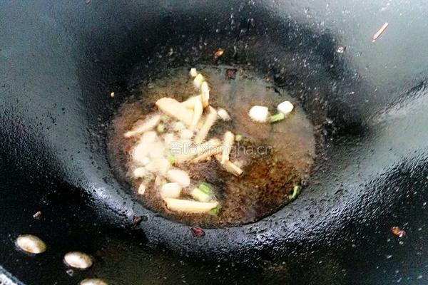 土豆炖豆角的做法图解5