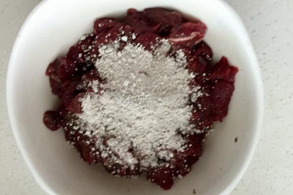 椒盐牛肉的做法图解3