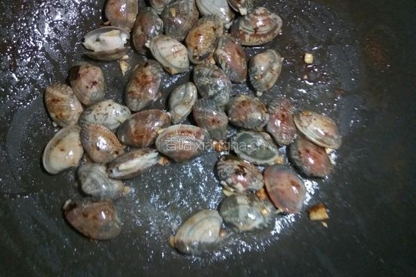 蒜蓉花甲的做法图解4