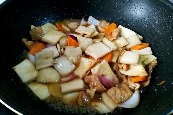 杏鲍菇烧肉的做法图解15