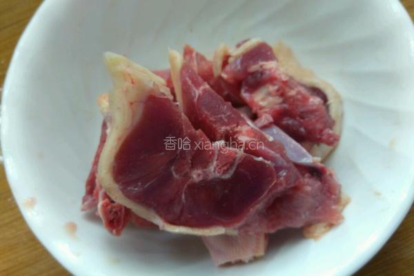 紫苏鸭的做法图解1