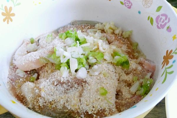 粉蒸草鱼的做法图解5