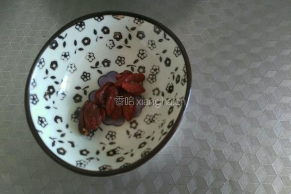 玉米大枣鸡汤的做法图解5