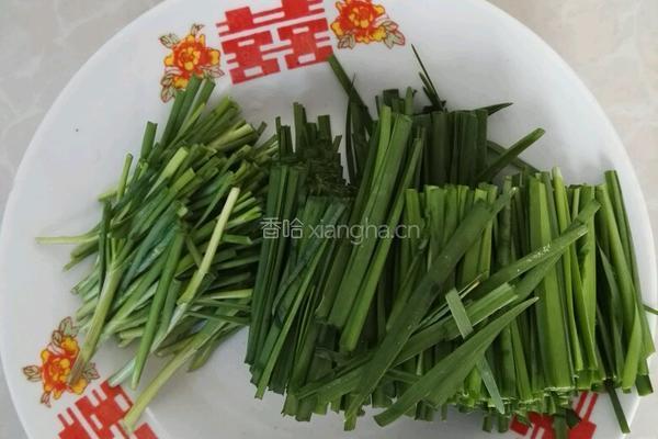 韭菜炒香干的做法图解1