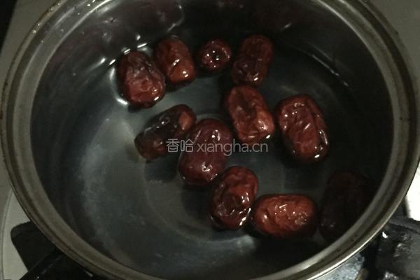 红枣水晶糕的做法图解2