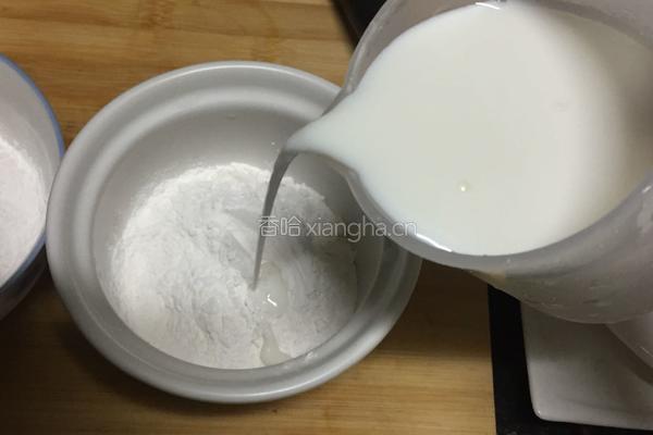红枣水晶糕的做法图解5