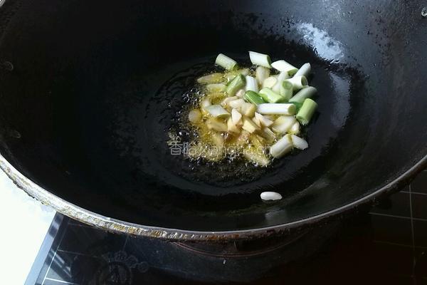 麻辣香水鱼的做法图解6