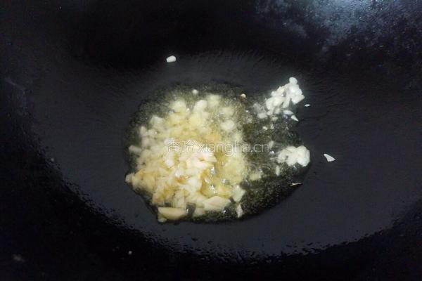 油豆腐炒青椒的做法图解4
