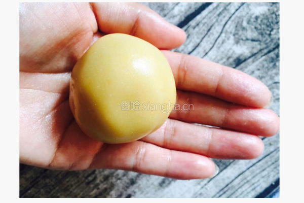蛋黄莲蓉月饼的做法图解19