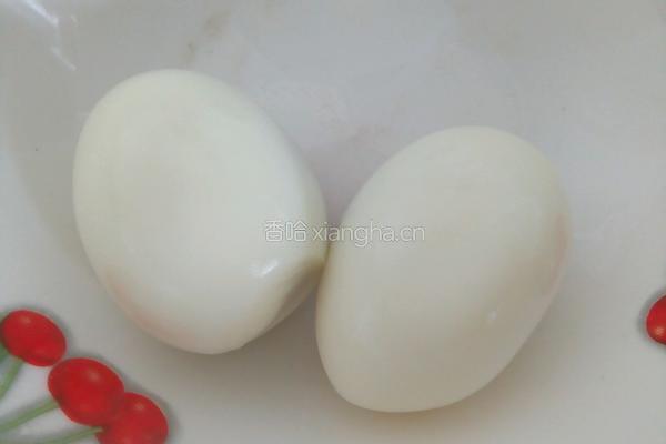 拔丝鸡蛋的做法图解2