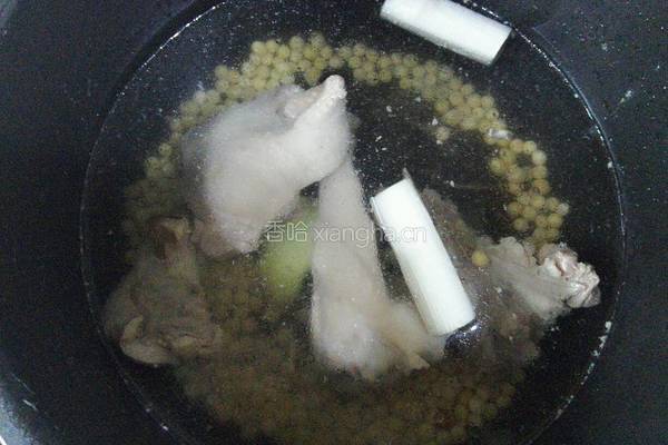冬笋老鸭汤的做法图解3