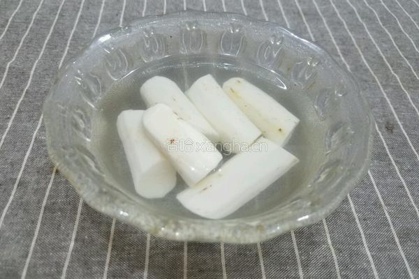 玉米山药炖排骨的做法图解3