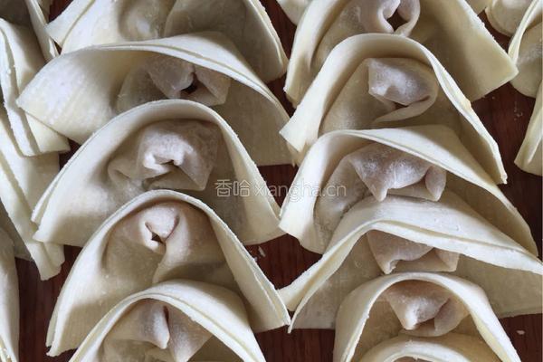 馄饨的包法的做法图解9
