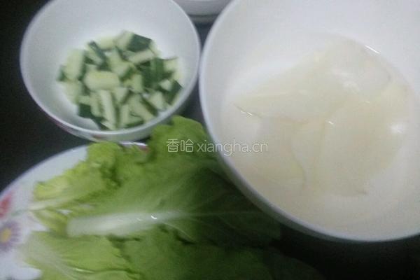 腊肉煲仔饭的做法图解1
