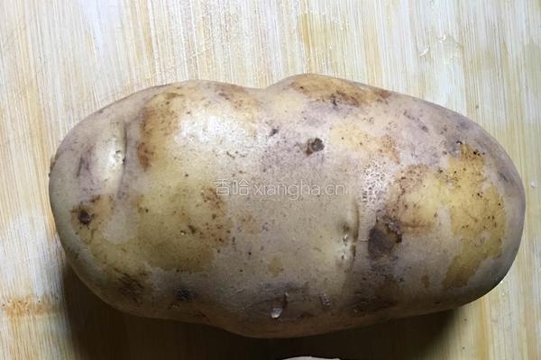 炸薯条的做法图解1