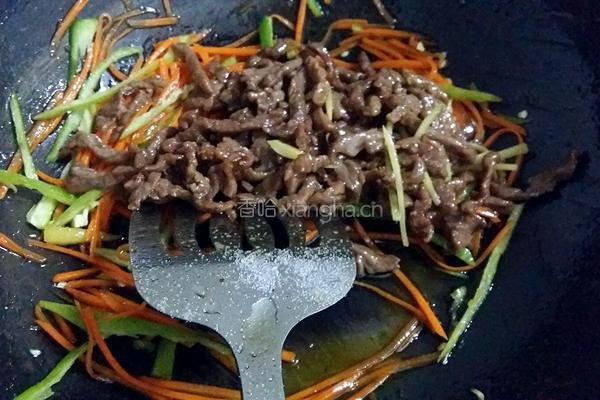 胡萝卜炒牛肉丝的做法图解8