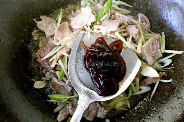 青椒小炒肉的做法图解7