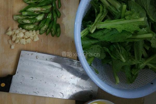 鸡蛋炒荠菜的做法图解1