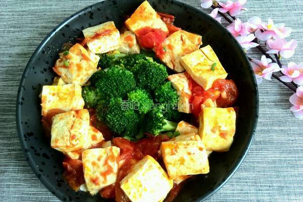 西红柿豆腐炒西兰花的做法图解12