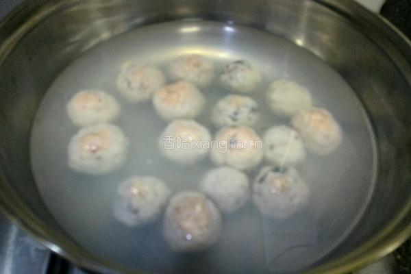 爽滑手打鱼丸的做法图解8