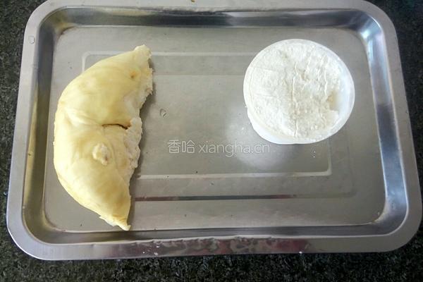 榴莲煎饼的做法图解1