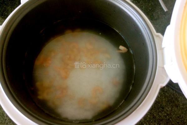 虾米瘦肉粥的做法图解3