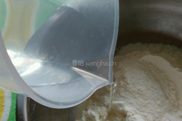 烫面饺子的做法图解2