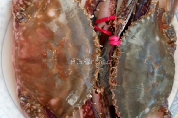 锡纸烤蟹的做法图解1