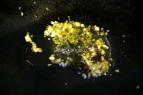 爆炒田螺的做法图解3