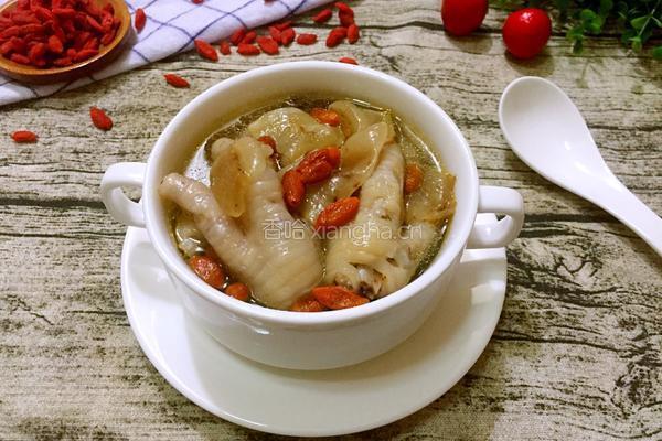 花胶杞子煲鸡脚的做法图解8