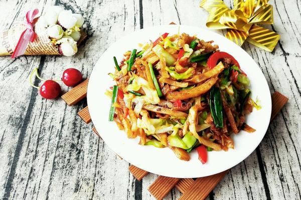 家常四鲜炒饼的做法图解8
