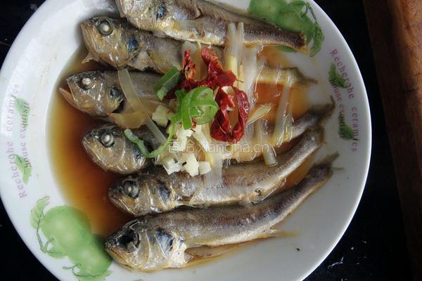 清蒸小黄鱼的做法图解5