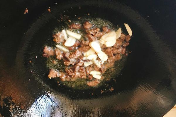 牛肉炒豇豆的做法图解6