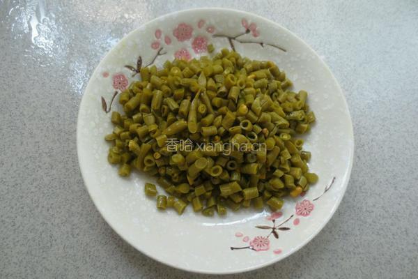 酸豇豆的做法图解2