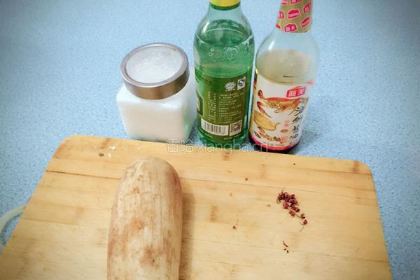 椒麻糖醋藕的做法图解1