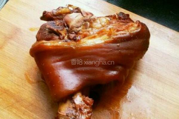 酱肘子的做法图解9