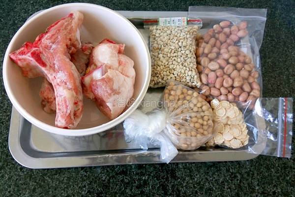 花旗参薏米汤的做法图解1