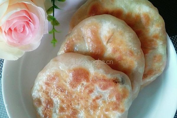 红萝卜冬菇肉馅饼