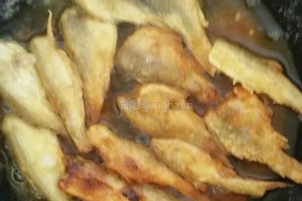 香酥黄花鱼的做法图解5