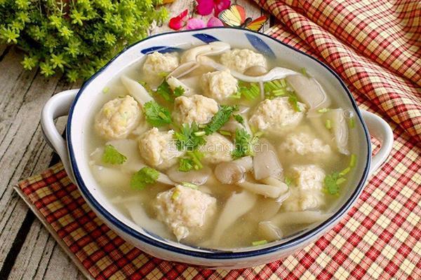 蘑菇肉丸汤的做法图解8