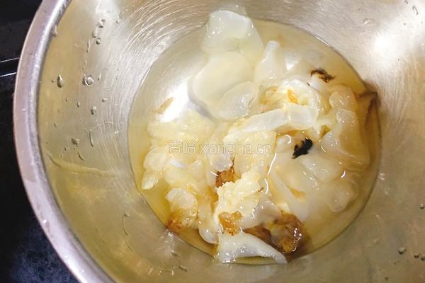 老醋拌海蜇头的做法图解2
