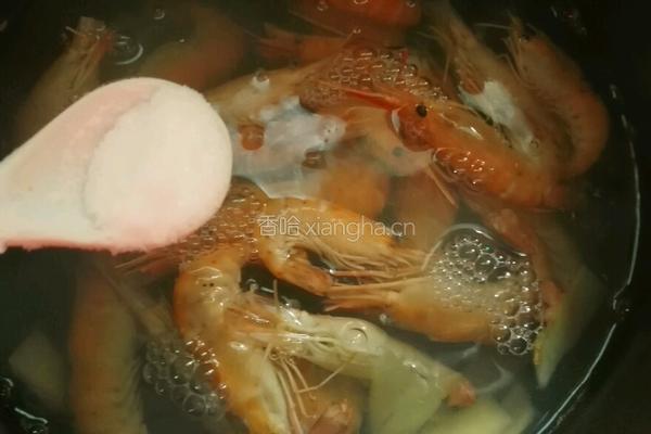 白灼盐水沼虾的做法图解10
