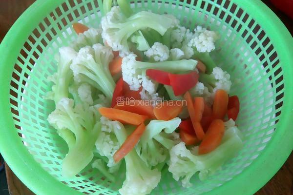 豆豉酱爆有机花菜的做法图解6